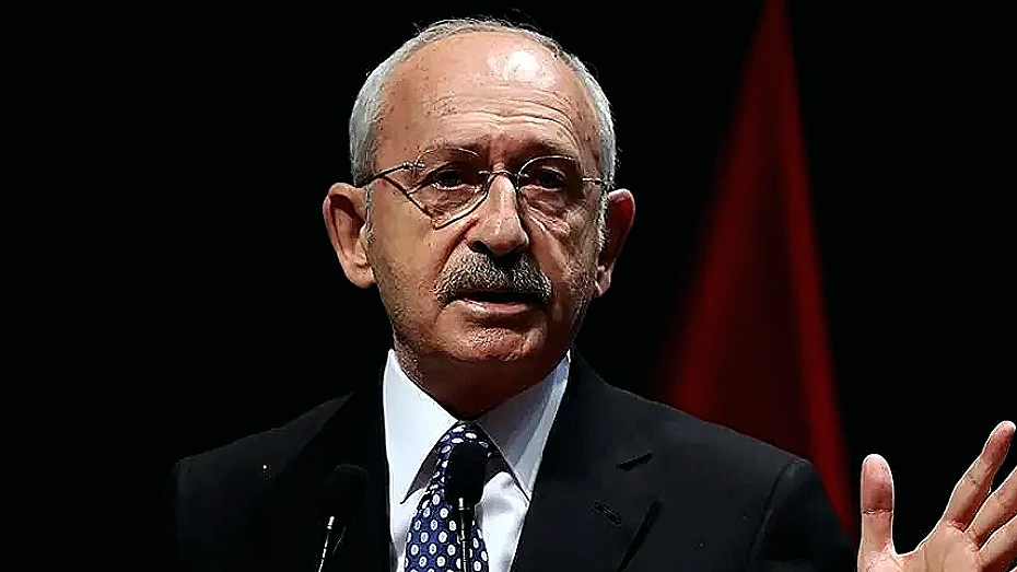 Kemal Kılıçdaroğlu'ndan Mahkeme Kararı Sonrası İlk Adım: Üç Avukatı Azletti