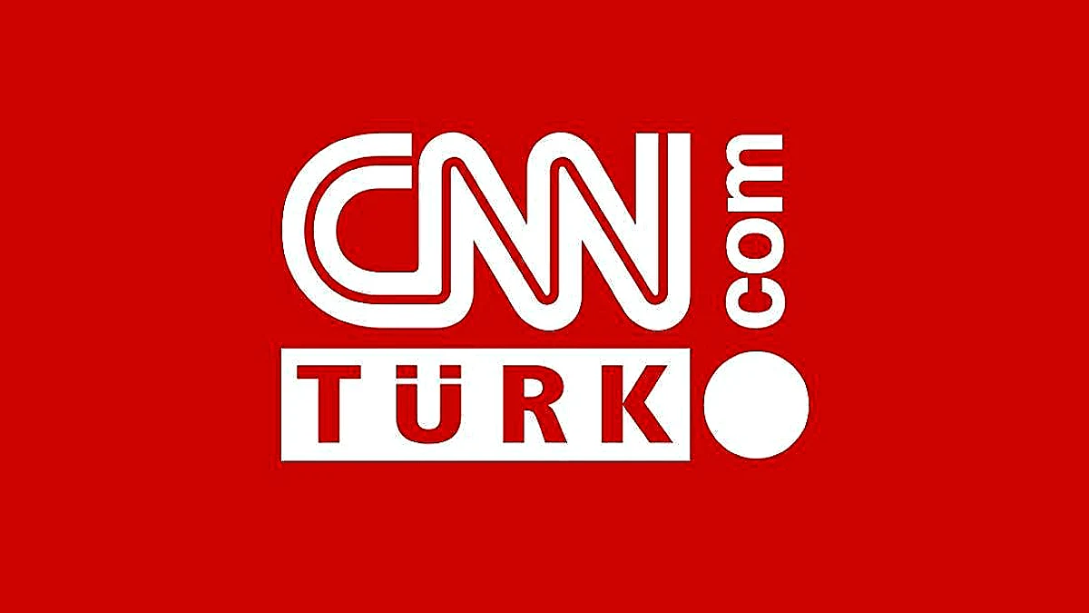 Tokat'ta Yağış Nedeniyle Yola Kaya Parçaları Düştü